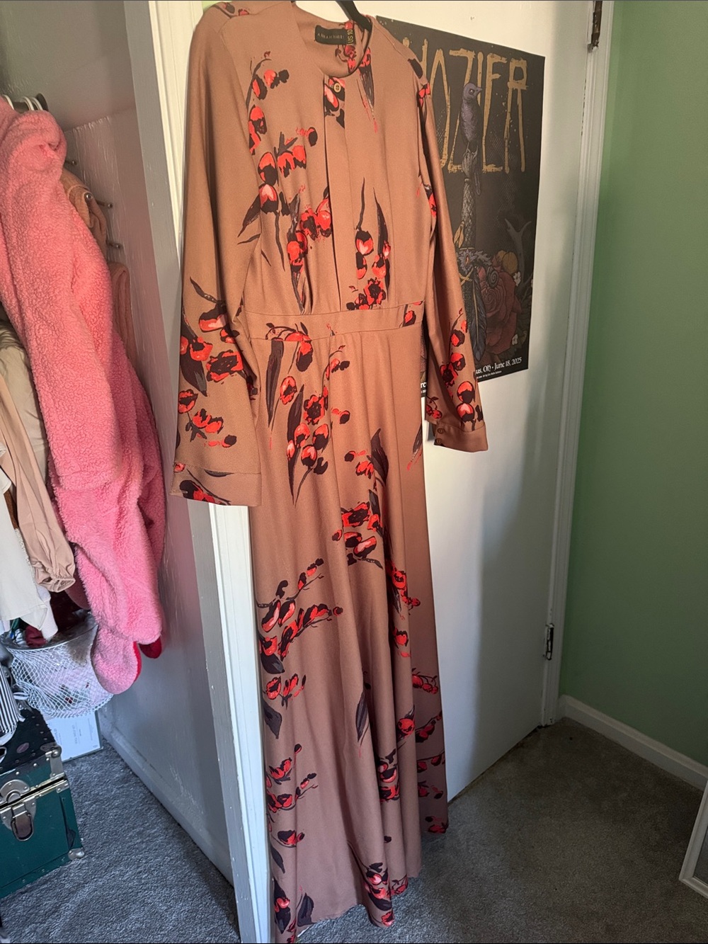 Long Floral Maxi Dress in Camel with Red Accents - Annahhariri - Muslim Abaya - Picture 2 of 4